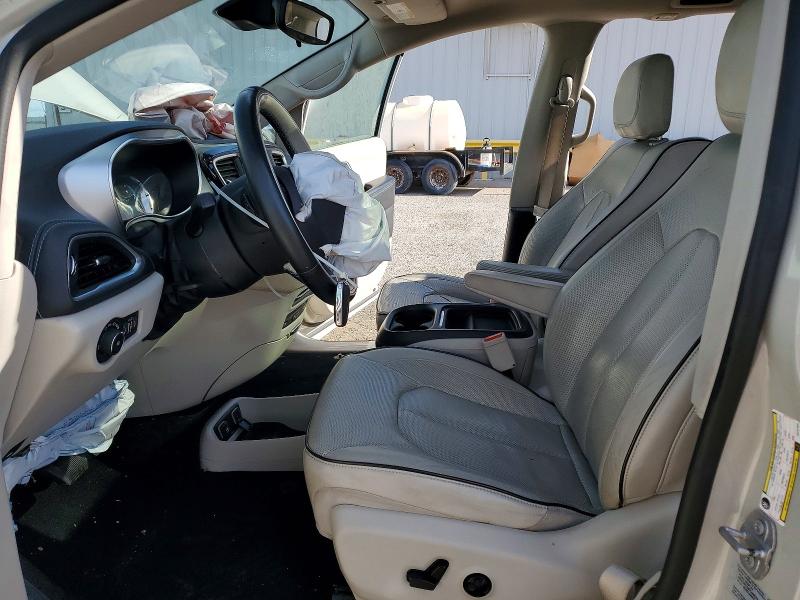 Photo 7 from auction – 2017 CHRYSLER PACIFICA E with VIN 2C4RC1N79HR797604