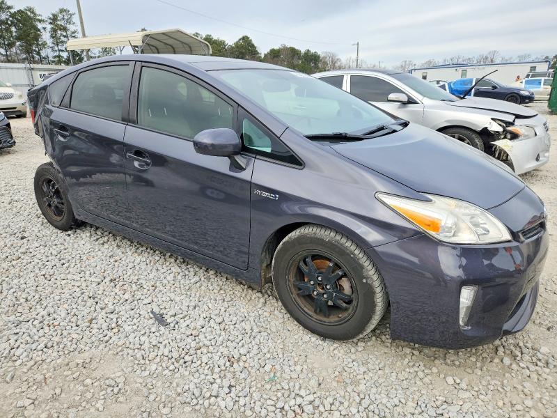 Photo 4 from auction – 2014 TOYOTA PRIUS with VIN JTDKN3DU2E1790251