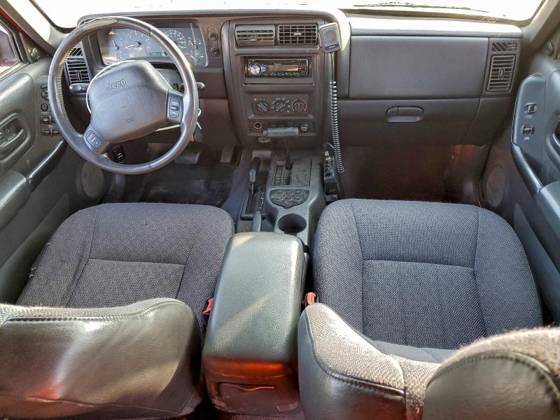 Photo 8 from auction – 2000 JEEP CHEROKEE C with VIN 1J4FF58S4YL165663