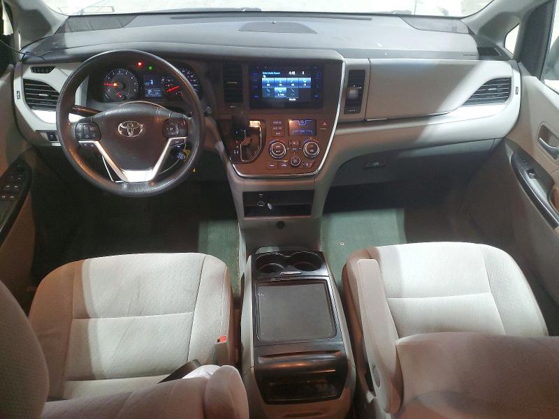 Photo 8 from auction – 2016 TOYOTA SIENNA LE with VIN 5TDJK3DC0GS132428