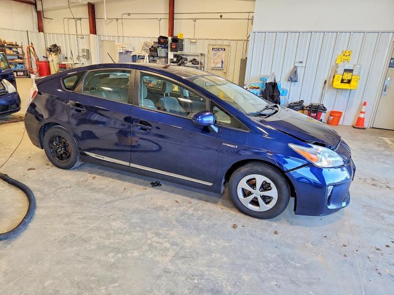 Photo 4 from auction – 2014 TOYOTA PRIUS with VIN JTDKN3DU5E1770348
