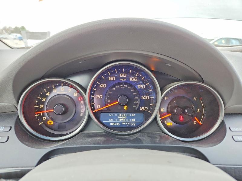 Photo 9 from auction – 2010 ACURA RL with VIN JH4KB2F60AC002419