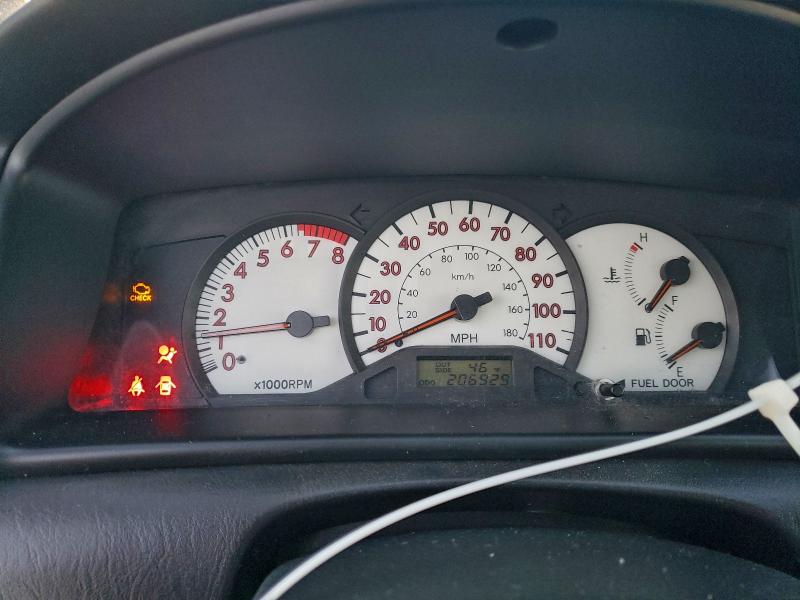 Photo 9 from auction – 2003 TOYOTA COROLLA with VIN 2T1BR32E53C045423