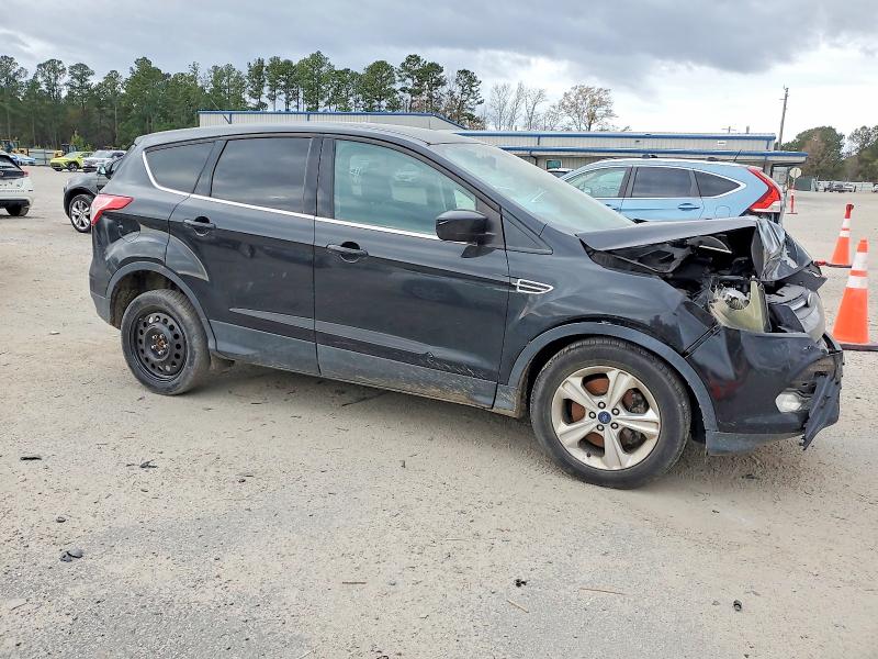 Photo 4 from auction – 2015 FORD ESCAPE SE with VIN 1FMCU9GX0FUA78445
