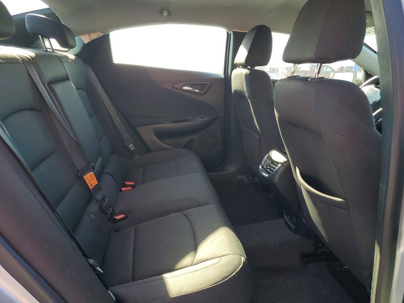 Photo 10 from auction – 2017 CHEVROLET MALIBU with VIN 1G1ZE5ST1HF211769