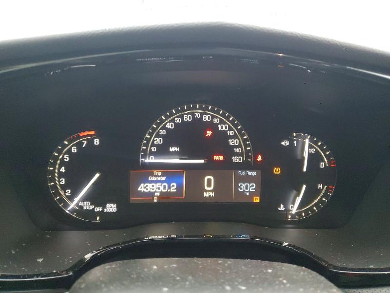 Photo 9 from auction – 2018 CADILLAC XT5 with VIN 1GYKNDRS9JZ233257