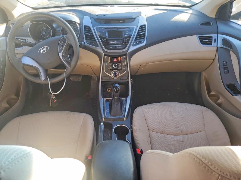 Photo 8 from auction – 2016 HYUNDAI ELANTRA SE with VIN 5NPDH4AE1GH779501