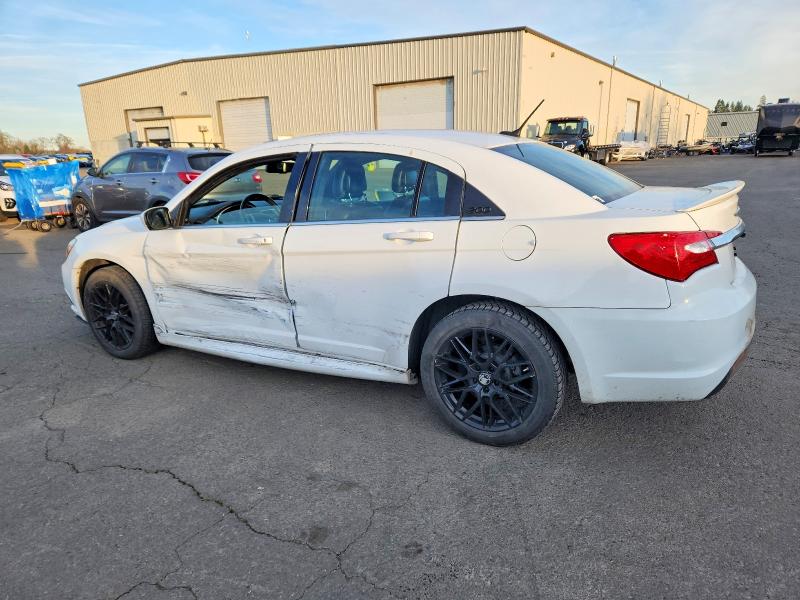 Photo 2 from auction – 2014 CHRYSLER 200 LIMITE with VIN 1C3CCBCG6EN191897