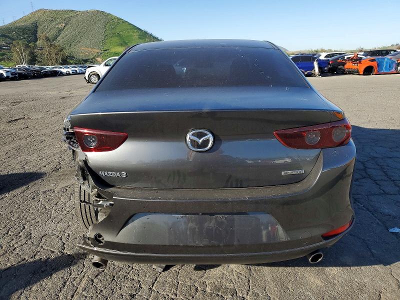 Photo 6 from auction – 2021 MAZDA 3 with VIN 3MZBPABL2MM254374