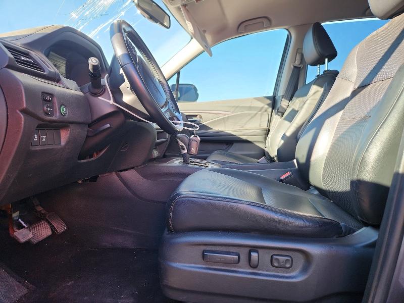 Photo 7 from auction – 2017 HONDA RIDGELINE with VIN 5FPYK2F61HB001926
