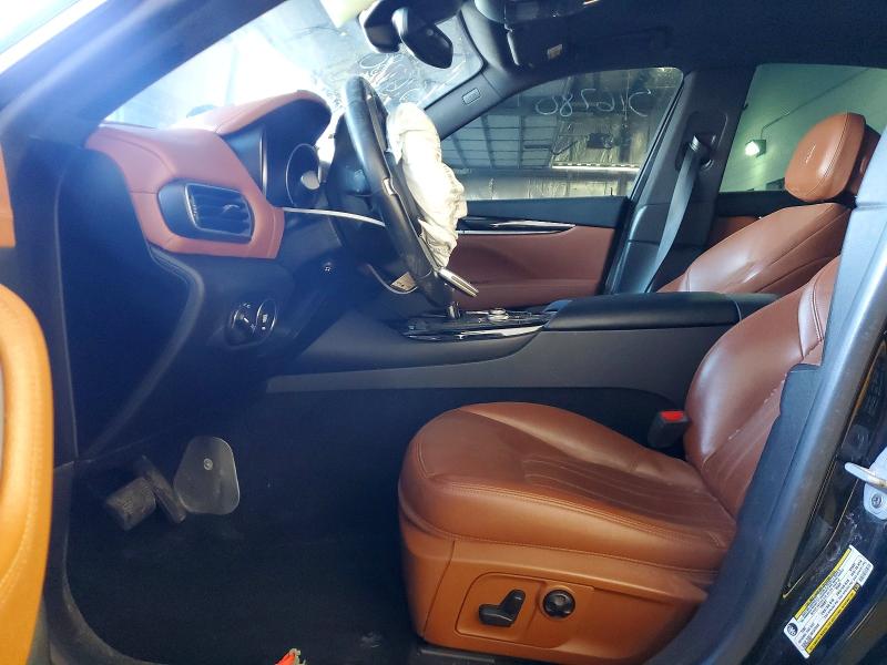 Photo 7 from auction – 2019 MASERATI LEVANTE with VIN ZN661XUA2KX323641