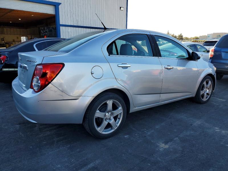 Photo 3 from auction – 2012 CHEVROLET SONIC with VIN 1G1JE5SHXC4165663