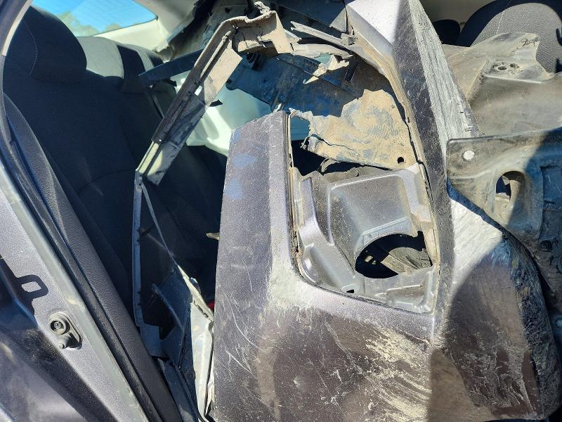 Photo 10 from auction – 2019 HONDA CIVIC with VIN 2HGFC2F61KH565544