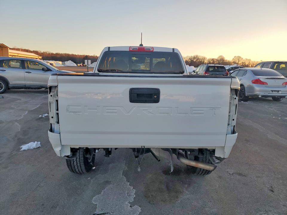 Photo 6 from auction – 2022 CHEVROLET COLORADO L with VIN 1GCHTCEA2N1303246