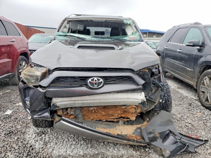 Photo 5 from auction – 2016 TOYOTA 4RUNNER SR with VIN JTEBU5JRXG5402169