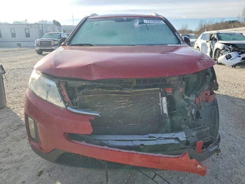 Photo 5 from auction – 2015 KIA SORENTO with VIN 5XYKT3A63FG631977
