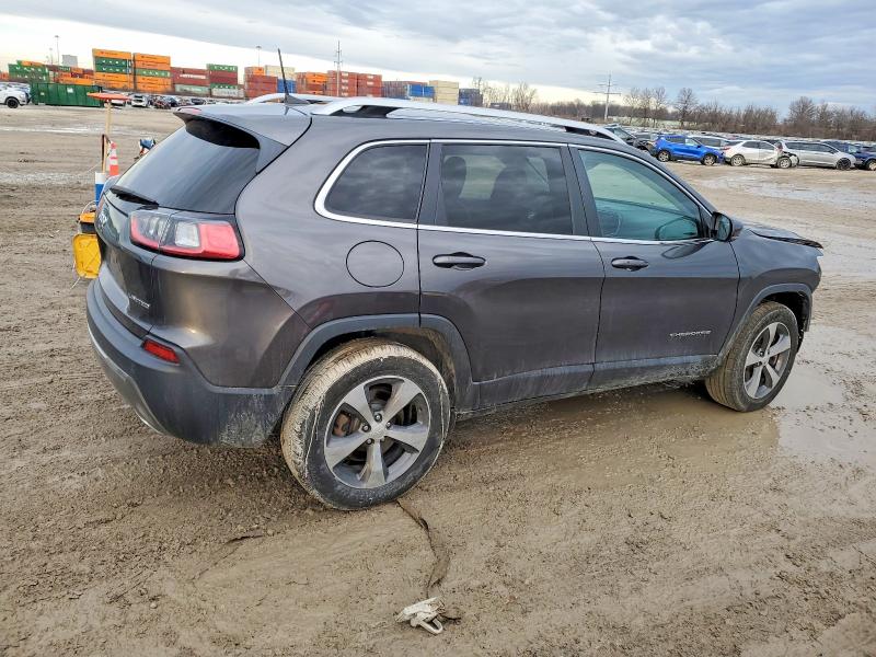 Photo 3 from auction – 2019 JEEP CHEROKEE with VIN 1C4PJMDX3KD255747