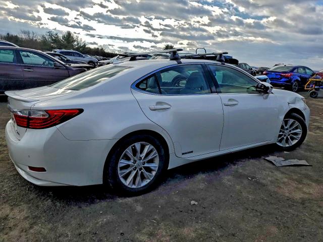 Photo 3 from auction – 2014 LEXUS ES 300H with VIN JTHBW1GG9E2058988