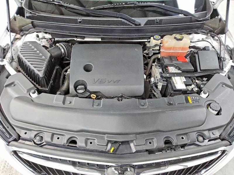Photo 12 from auction – 2018 BUICK ENCLAVE with VIN 5GAERBKW5JJ144844