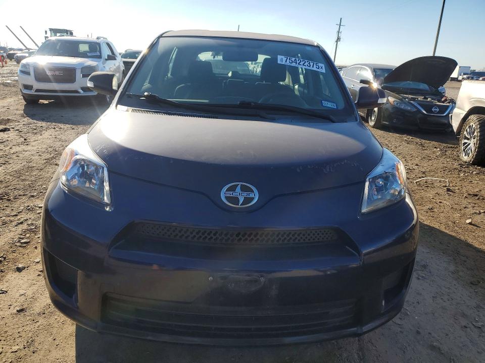 Photo 5 from auction – 2008 TOYOTA SCION XD with VIN JTKKU10488J025622