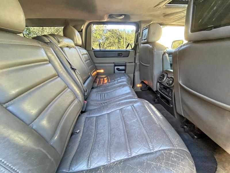 Photo 6 from auction – 2004 HUMMER H2 with VIN 5GRGN23U14H102259