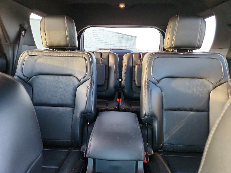 Photo 10 from auction – 2016 FORD EXPLORER L with VIN 1FM5K8F83GGB76128