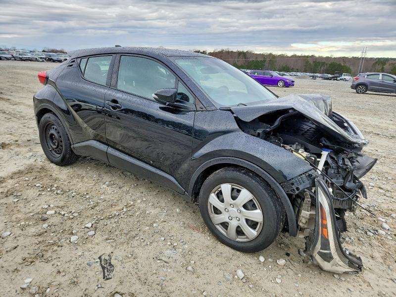Photo 4 from auction – 2019 TOYOTA C-HR with VIN NMTKHMBX4KR076404