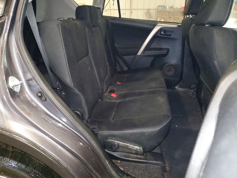 Photo 11 from auction – 2013 TOYOTA RAV4 XLE with VIN 2T3RFREV2DW057932