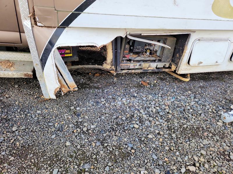 Photo 9 from auction – 2005 CHEVROLET C5500 C5U0 with VIN 1GBE5U1E35F506861