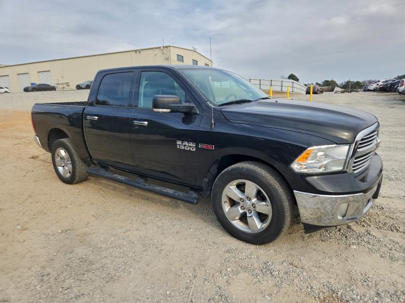 Photo 4 from auction – 2015 RAM 1500 SLT with VIN 1C6RR7LM0FS740947