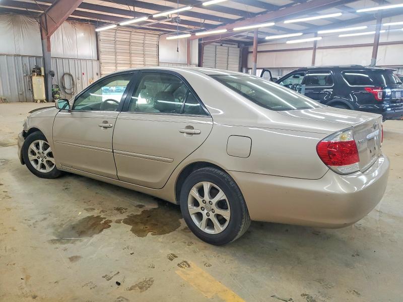 Photo 2 from auction – 2005 TOYOTA CAMRY LE with VIN 4T1BF32K75U607256