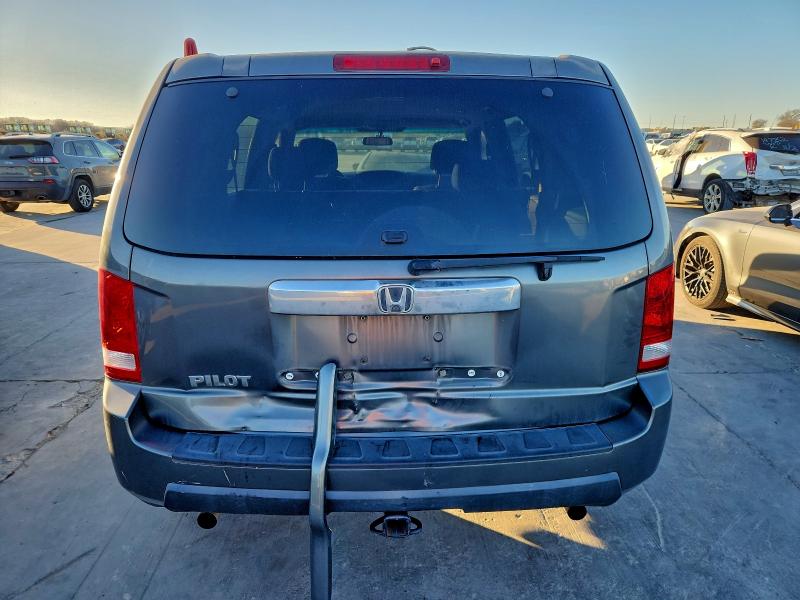 Photo 6 from auction – 2011 HONDA PILOT LX with VIN 5FNYF3H21BB005026