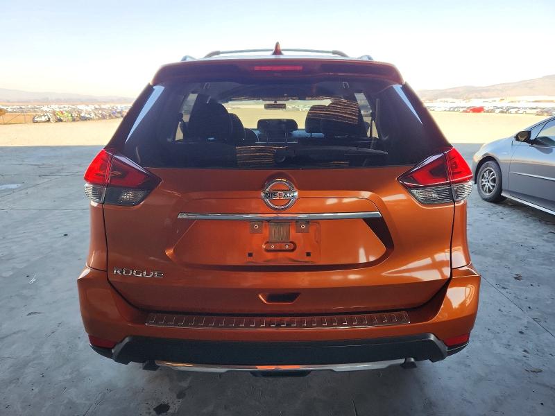 Photo 6 from auction – 2017 NISSAN ROGUE S with VIN JN8AT2MT1HW141944