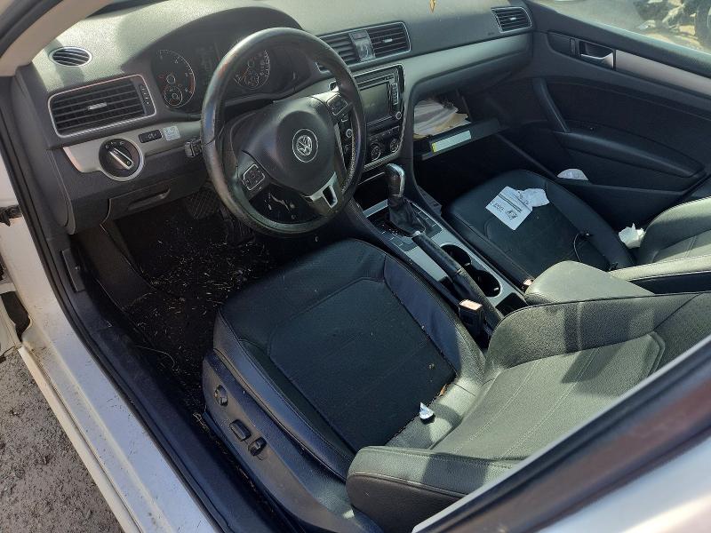Photo 8 from auction – 2014 VOLKSWAGEN PASSAT SE with VIN 1VWBN7A36EC024236