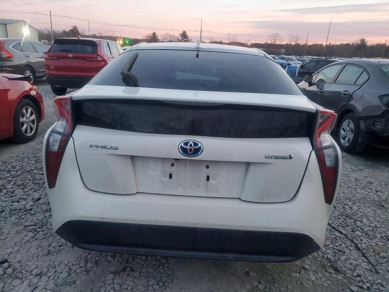 Photo 6 from auction – 2016 TOYOTA PRIUS with VIN JTDKARFU5G3005658