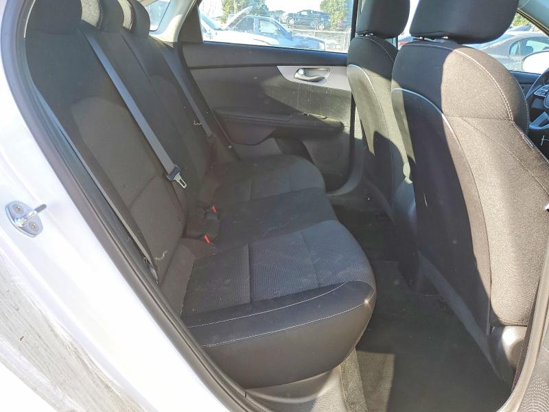 Photo 10 from auction – 2022 KIA FORTE with VIN 3KPF24AD7NE475253