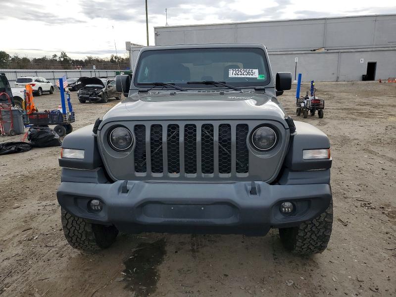 Фото 5 с аукциона – 2020 JEEP GLADIATOR с VIN 1C6HJTAG0LL201369
