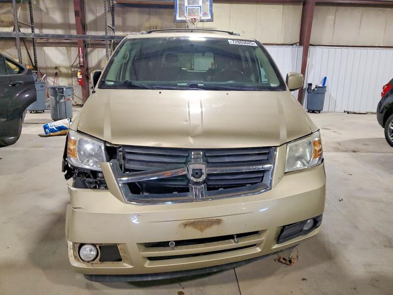 Photo 5 from auction – 2010 DODGE GRAND CARA with VIN 2D4RN5D15AR481446