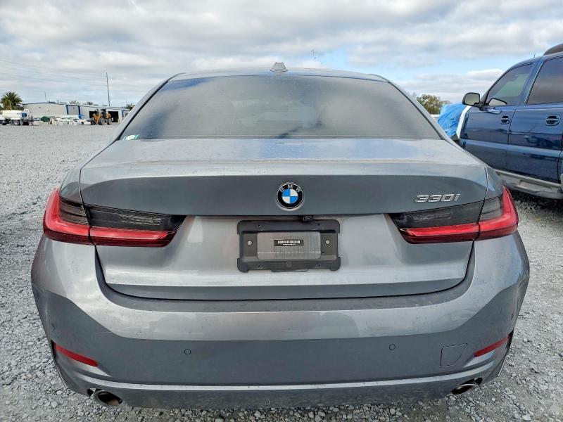 Photo 6 from auction – 2023 BMW 330I with VIN 3MW69FF04P8D12040