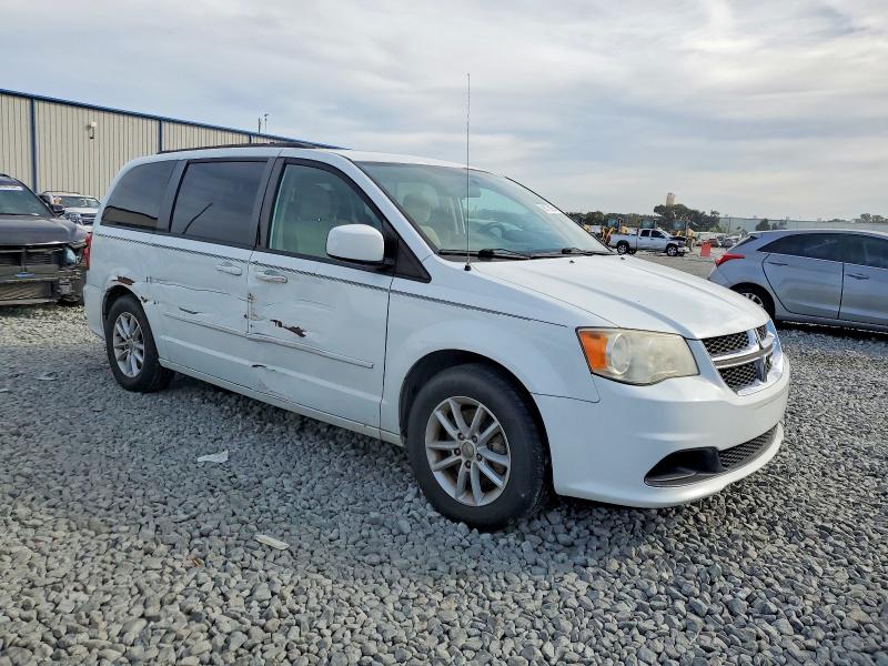 Photo 4 from auction – 2014 DODGE GRAND CARA with VIN 2C4RDGCG0ER384405