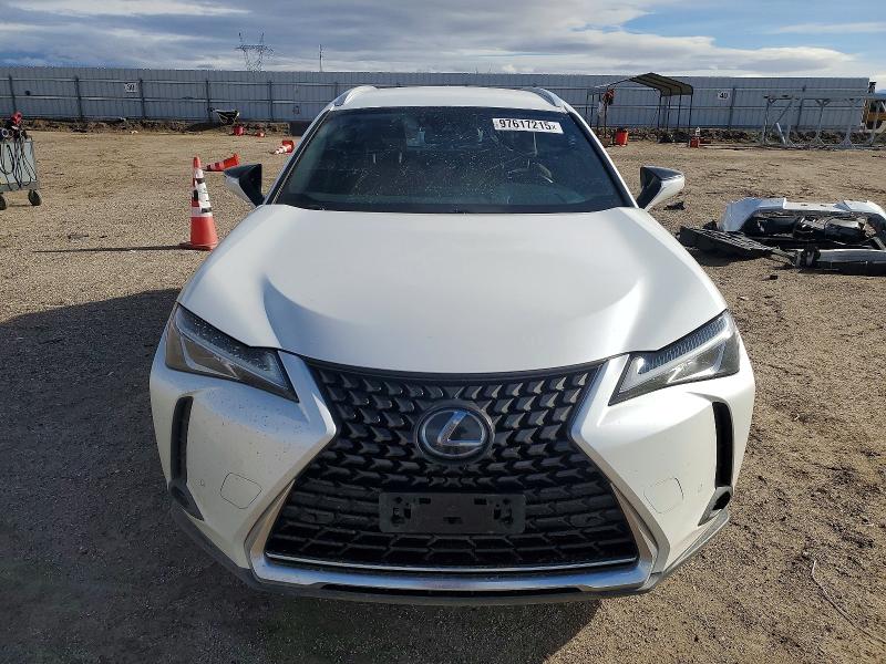 Photo 5 from auction – 2021 LEXUS UX 200 with VIN JTHX3JBH0M2038397