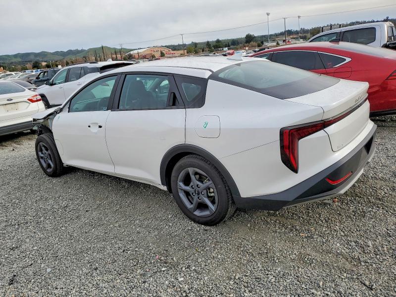 Photo 2 from auction – 2025 KIA K4 with VIN 3KPFT4DE3SE194810
