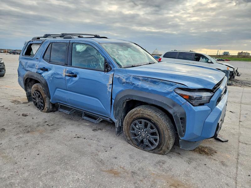 Photo 4 from auction – 2025 TOYOTA 4RUNNER with VIN JTEVA5BR0S5025641