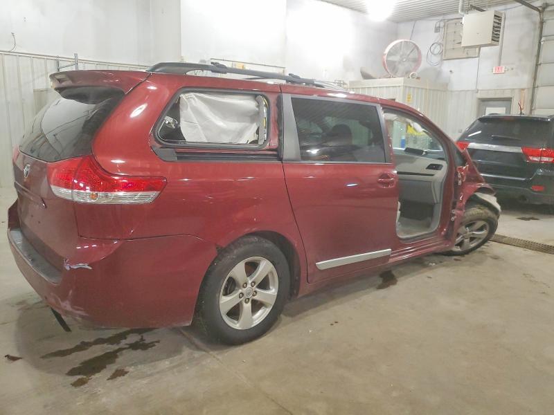 Photo 3 from auction – 2014 TOYOTA SIENNA with VIN 5TDKK3DC0ES497631