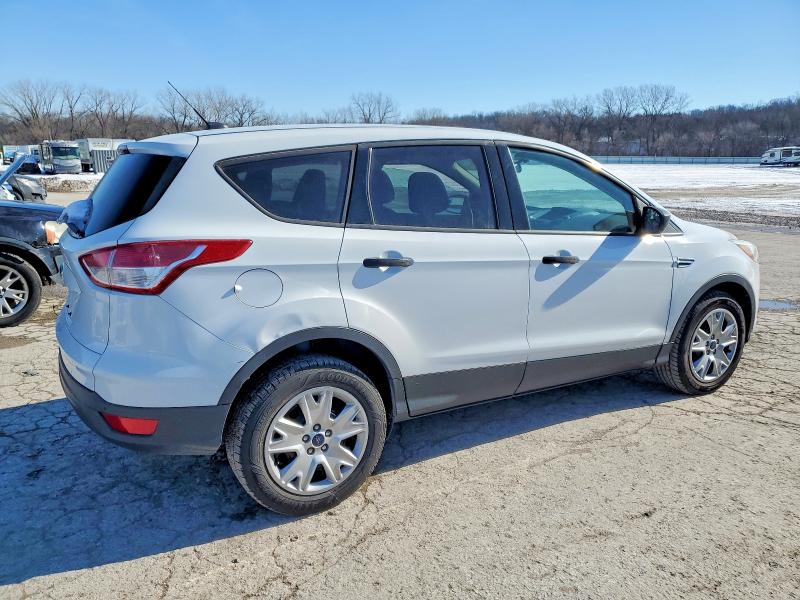 Photo 3 from auction – 2013 FORD ESCAPE S with VIN 1FMCU0F76DUB24662