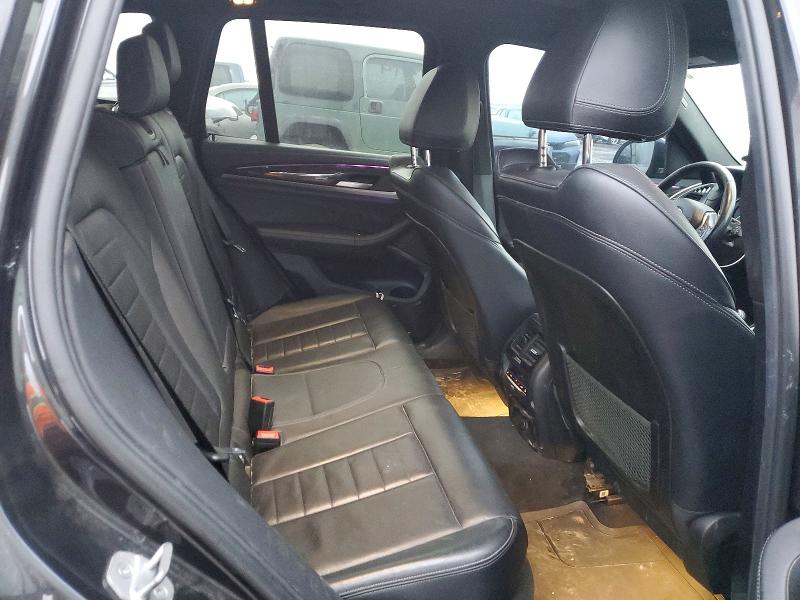 Photo 10 from auction – 2018 BMW X3 XDRIVEM with VIN 5UXTS3C50J0Y97580