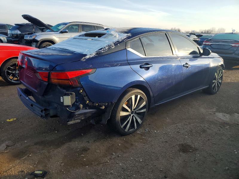 Photo 3 from auction – 2020 NISSAN ALTIMA SR with VIN 1N4BL4CV3LC136596