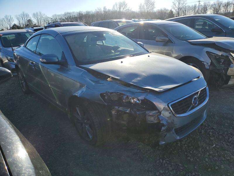 Фото 4 с аукциона – 2011 VOLVO C70 T5 с VIN YV1672MC3BJ117486
