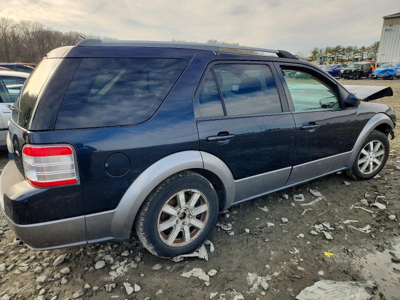 Photo 3 from auction – 2008 FORD TAURUS X with VIN 1FMDK02W88GA27717