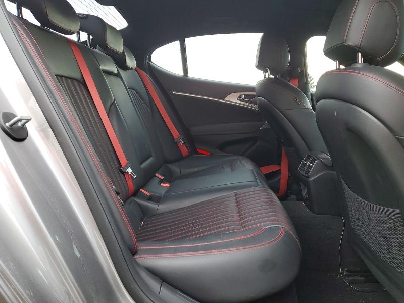 Photo 10 from auction – 2022 GENESIS G70 with VIN KMTG54TE8NU085380
